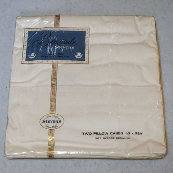 NWD Stevens Beauticale Cotton 200 Thread (2) Cream Pillow Cases 42 x 38.5 - Picture 1 of 7
